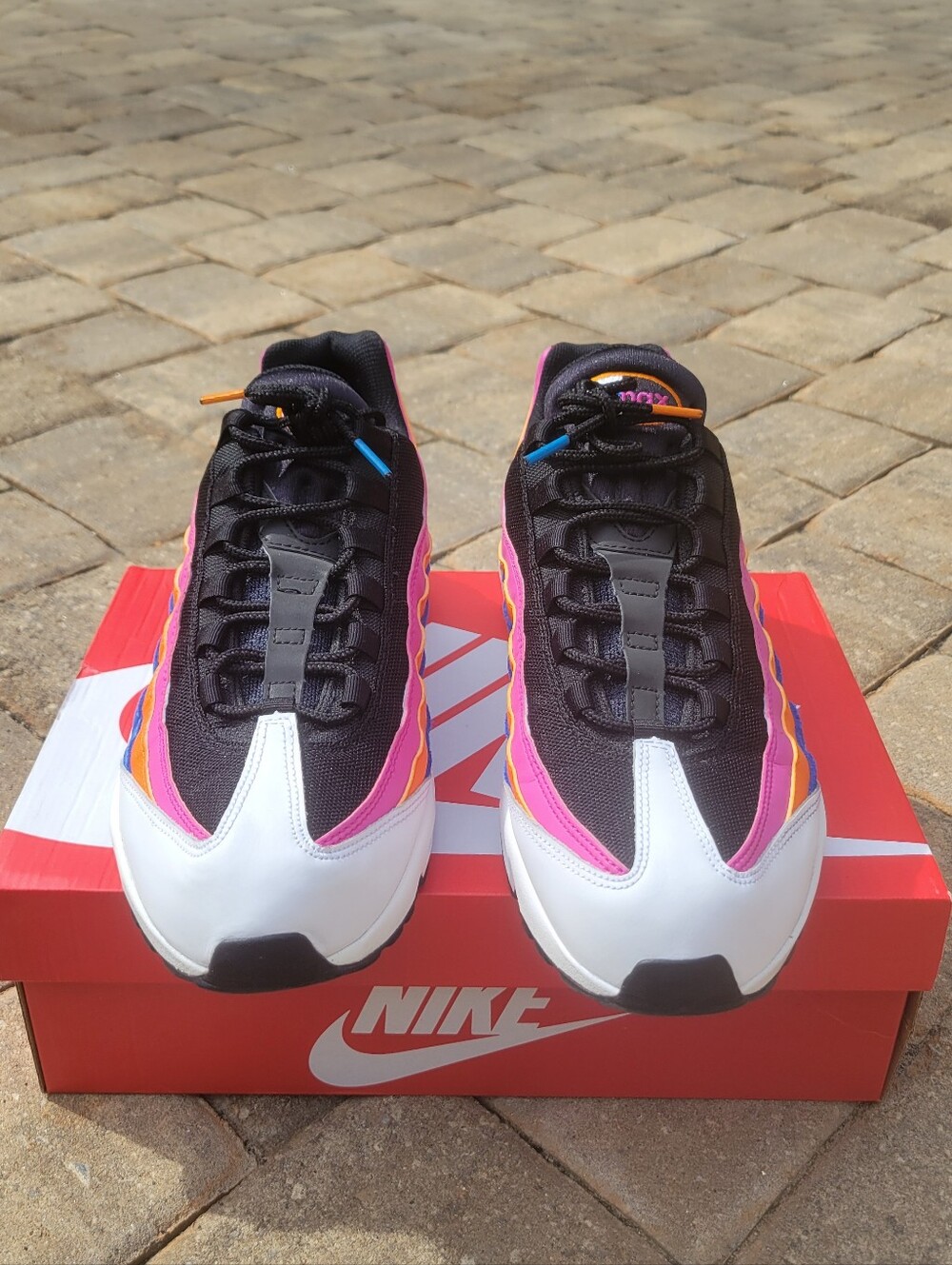 Nike Air Max 95 'EssentialMulti' - Picture 3 of 9